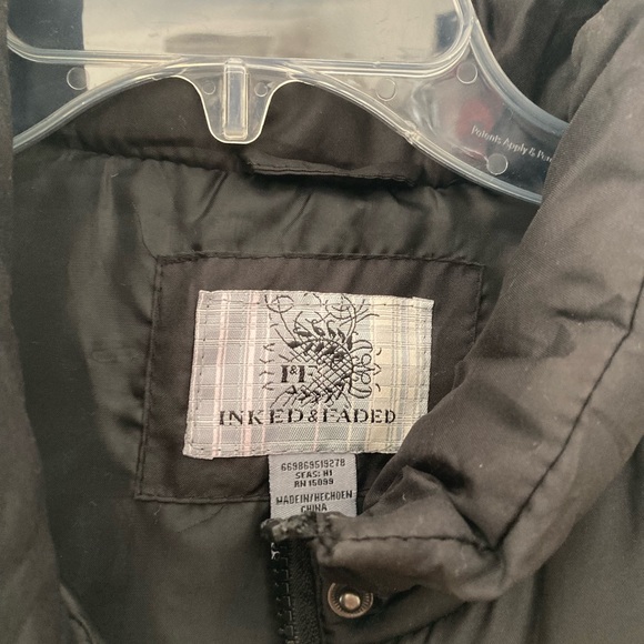 Inked and faded black large vest - Picture 2 of 4